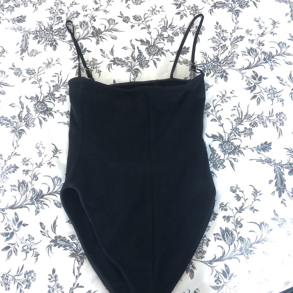 NEW are you am i kimmia bodysuit - Picture 3 of 3